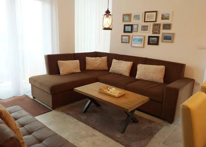 Leanton Appartement *